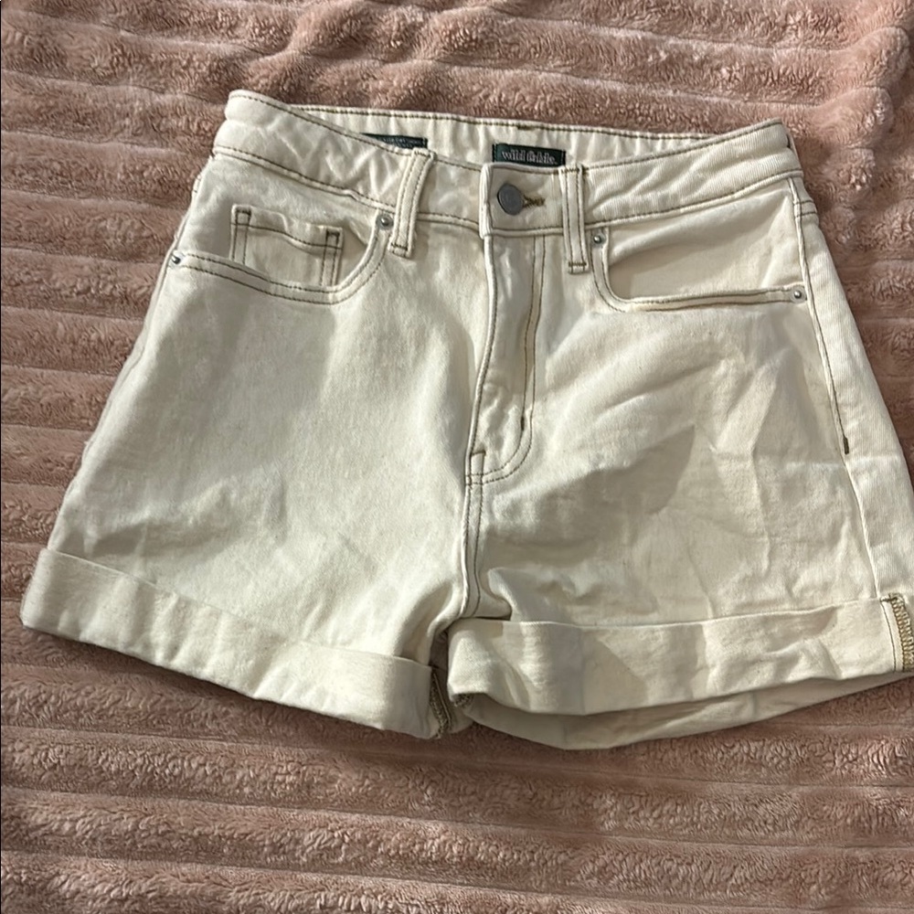 Cream Jean Shorts High-Waisted Classic